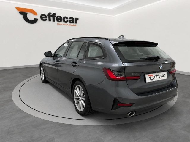 BMW 320 d 48V Business Adv. Touring - foto 4 di 4