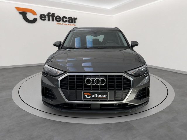 Audi Q3 35 TDI S tronic Business - foto 2 di 4