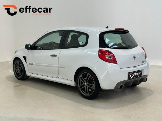 Renault Clio 2.0 16V 203CV 3 porte RS - foto 4 di 4