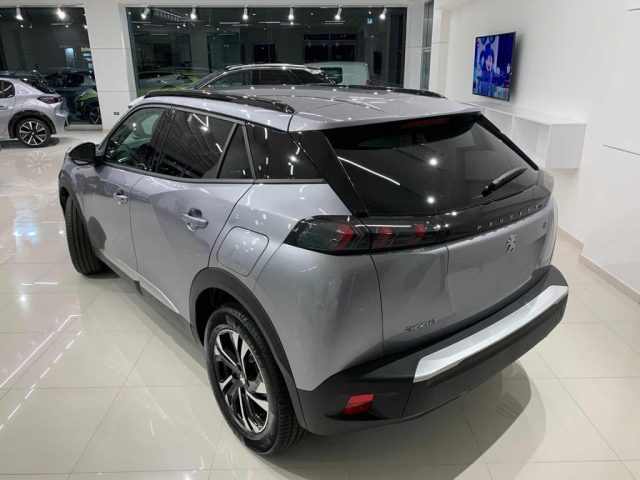Peugeot 2008 BlueHDi 130 S&S EAT8 Allure Pack, 1 km, in vendita a Sant Antonio Abate (NA)
