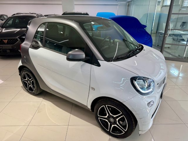 smart forTwo 70 1.0 twinamic Passion - foto 4 di 4