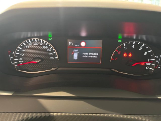 Peugeot 2008 BlueHDi 110 S&S Allure NEOPATENTATI, del 2021, 62.000 km, in vendita a Sant Antonio Abate (NA)
