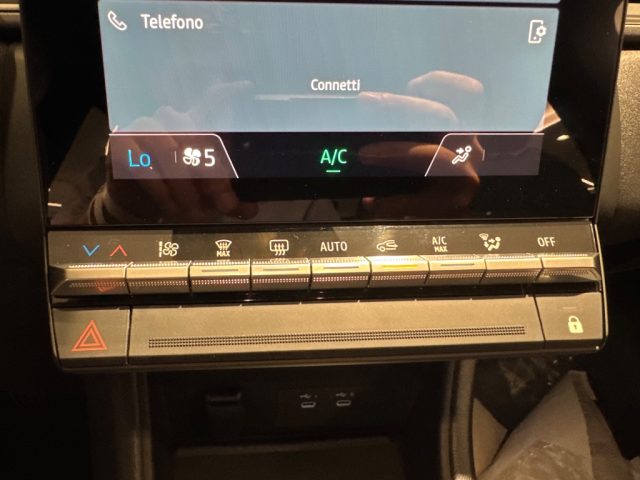 Renault Captur ECO-G 100 CV Techno Be-Style VARI COLORI, del 2026, 10 km, in vendita a Sant Antonio Abate (NA)