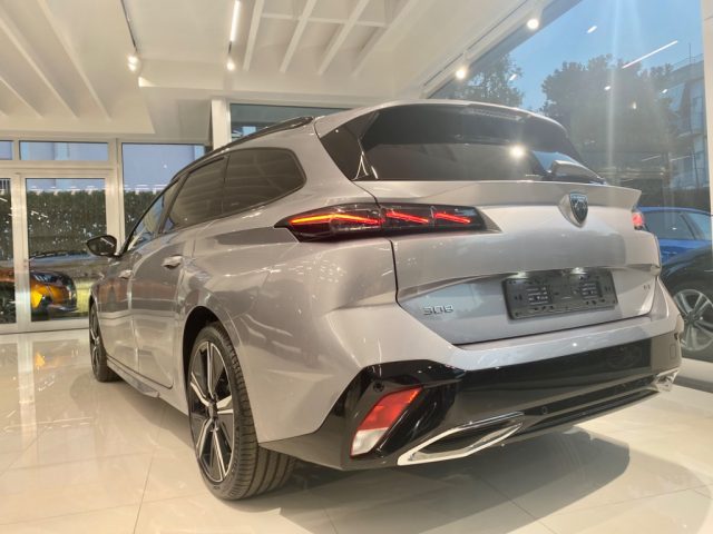 Peugeot 308 BlueHDi 130 S&S EAT8 SW GT + TETTO PRONTA CONSEGNA, del 2022, 1 km, in vendita a Sant Antonio Abate (NA)