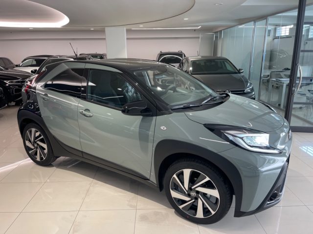 Toyota Aygo X 1.0 VVT-i 72 CV 5 porte Active S-CVT, del 2025, 10 km, in vendita a Sant Antonio Abate (NA)