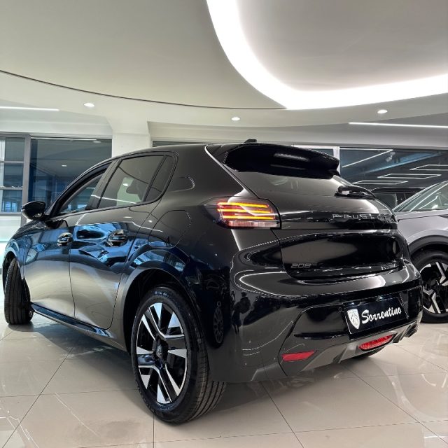 Peugeot 208 ALLURE Hybrid 110 MOTORE A CATENA 8 ANNI DI GARANZ, del 2026, 1 km, in vendita a Sant Antonio Abate (NA)