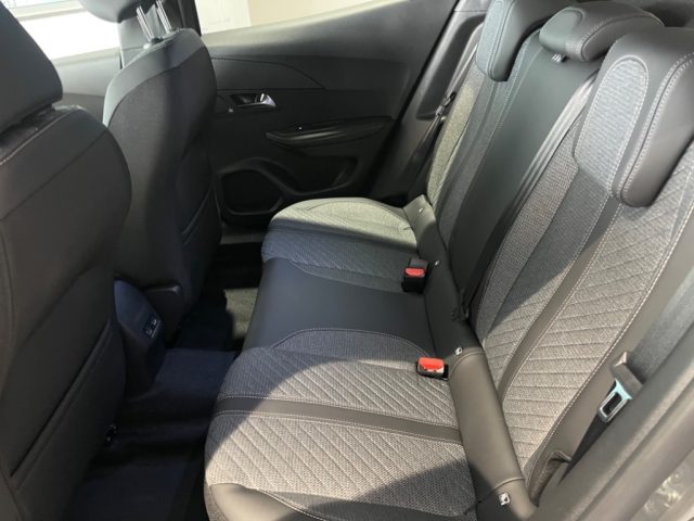Peugeot 2008 ALLURE 100 NUOVO MOTORE A CATENA 8 ANNI DI GARANZI, del 2026, 1 km, in vendita a Sant Antonio Abate (NA)