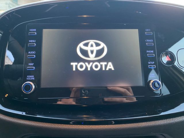 Toyota Aygo X 1.0 VVT-i 72 CV Active PRONTA CONSEGNA km 0 a SANT ANTONIO ABATE