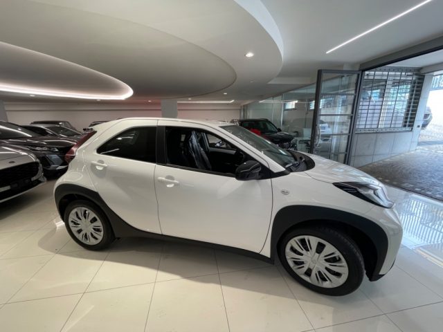 Toyota Aygo X 1.0 VVT-i 72 CV Active PRONTA CONSEGNA - foto 4 di 4