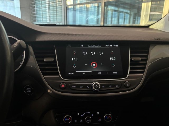 Opel Crossland 1.5 ECOTEC D 120 CV Start&Stop aut. Ultimate usato a SANT ANTONIO ABATE