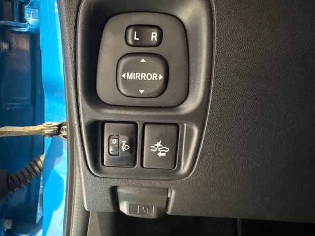 Toyota Aygo Connect 1.0 VVT-i 72 CV 5 porte x-cool usato a SANT ANTONIO ABATE