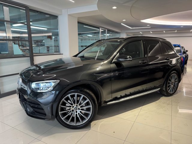 Mercedes-Benz GLC 220 d 4Matic Premium + TETTO APRIBILE - foto 2 di 4