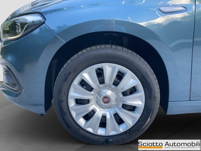 Fiat Tipo 1.5 Hybrid DCT 5 porte, del 2025, in vendita a Messina (ME)