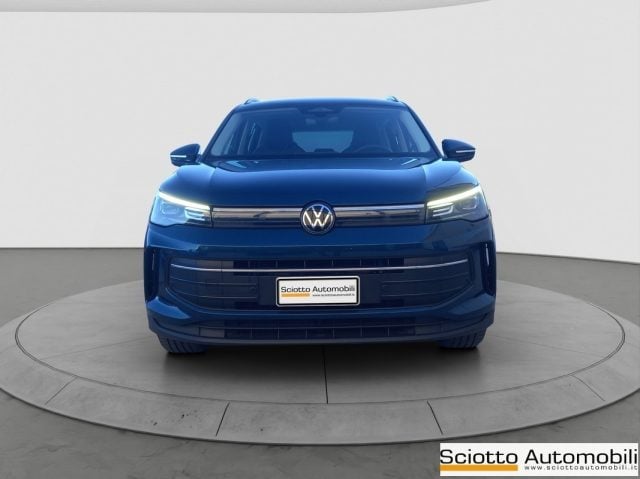 Volkswagen Tiguan 1.5 eTSI 150 CV ACT DSG Life, del 2024, 24.060 km, in vendita a Messina (ME)