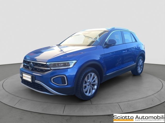 Volkswagen T-Roc 1.5 TSI ACT Style - foto 2 di 4