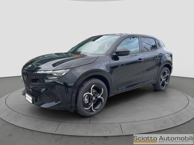 Alfa Romeo Junior 1.2 145 CV Hybrid eDCT6 Q4 km 0 a MESSINA
