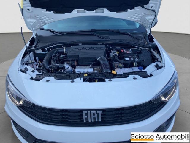 Fiat Tipo 1.5 Hybrid DCT 5 porte km 0 a MESSINA
