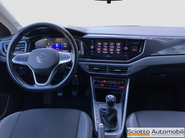 Volkswagen Taigo 1.0 TSI 110 CV Life, del 2022, 76.252 km, in vendita a Messina (ME)