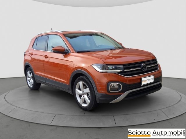 Volkswagen T-Cross 1.0 TSI 110 CV Advanced, del 2022, 18.147 km, in vendita a Messina (ME)