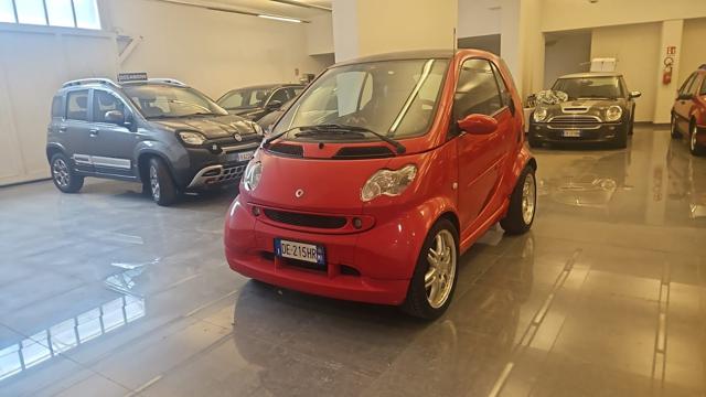 smart forTwo 700 coupé Brabus (55 kW) usato a SARONNO