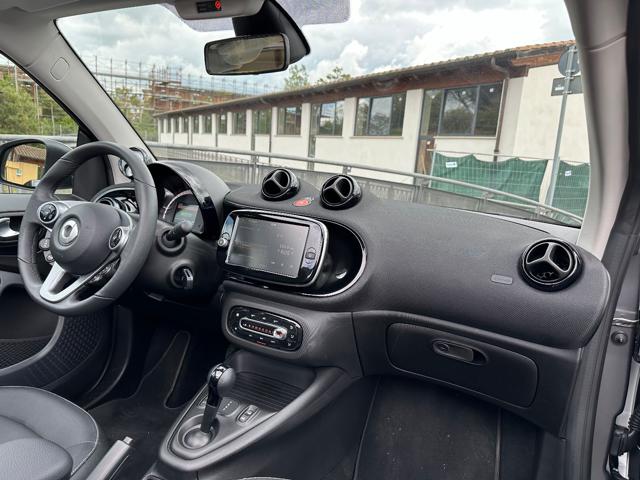smart forTwo EQ CABRIO PRIME MOON WHITE MATT PELLE UFF.LE MB, del 2021, 47.000 km, in vendita a Roma (RM)