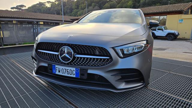 Mercedes-Benz A 180 PREMIUM AMG AUT GRIGIO MAGNO DESIGNO PELLE UNIPRO usato a ROMA