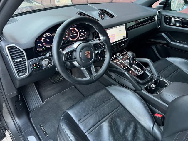 Porsche Cayenne 3.0 V6 Coup� - foto 4 di 4