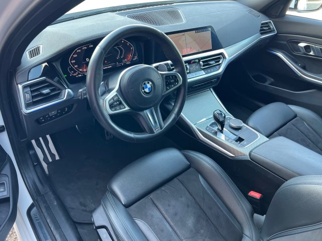 BMW 320 d 48V Touring Msport M Sport - foto 4 di 4