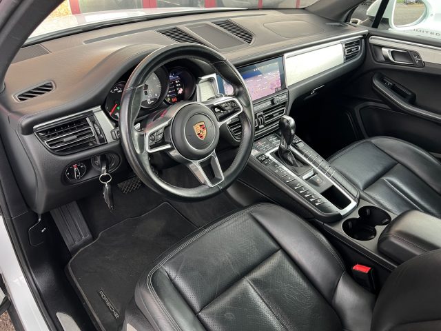 Porsche Macan 3.0 S - foto 4 di 4