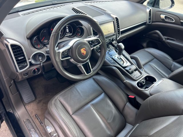 Porsche Cayenne 3.0 Diesel - foto 4 di 4