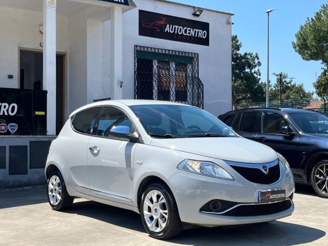 Lancia Ypsilon 1.2 69 CV 5 porte GPL Ecochic Platinum usato a ROMA