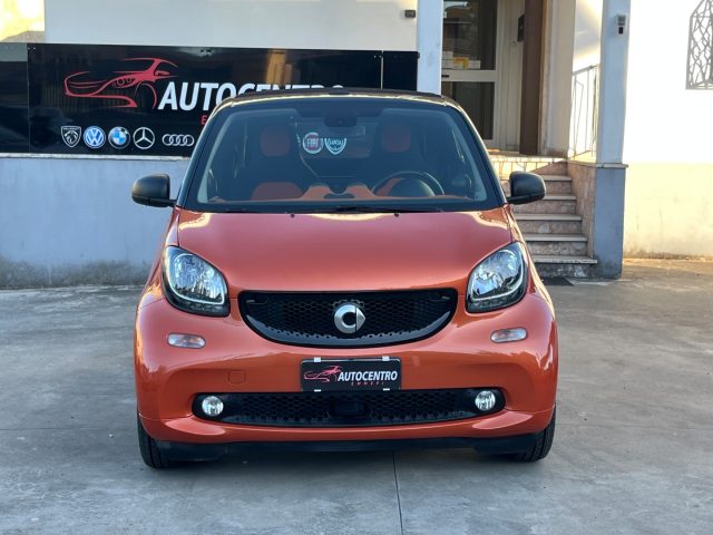 smart forTwo 70 1.0 twinamic cabrio Passion JBL - foto 2 di 4