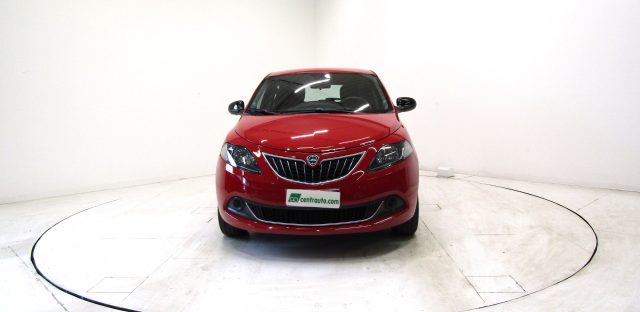 Lancia Ypsilon 1.0 FireFly Hybrid Ecochic Silver *OK NEOPA.* - foto 2 di 4