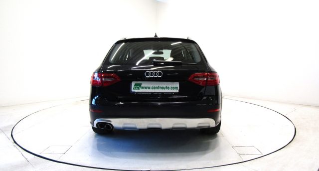 Audi A4 allroad 2.0 TDI S tronic Quattro * GANCIO TRAINO * - foto 4 di 4
