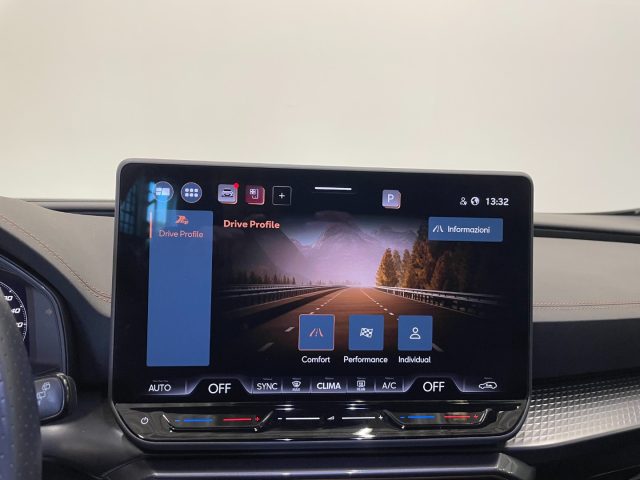 CUPRA Formentor 1.5 Hybrid DSG MHEV 150CV, del 2025, 22.779 km, in vendita a Andalo Valtellino (SO)