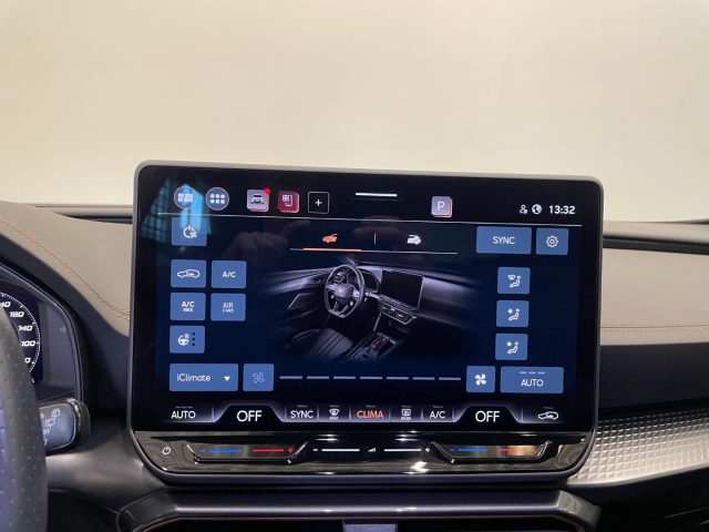 CUPRA Formentor 1.5 Hybrid DSG MHEV 150CV, del 2025, 22.779 km, in vendita a Andalo Valtellino (SO)