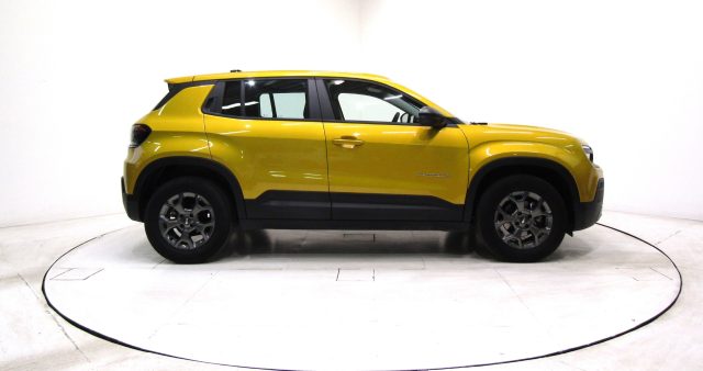 Jeep Avenger 1.2 Turbo Longitude 2WD Manuale, del 2024, 48.299 km, in vendita a Andalo Valtellino (SO)