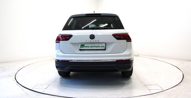 Volkswagen Tiguan 1.5 TSI DSG Life 5P 150CV 2WD - foto 4 di 4