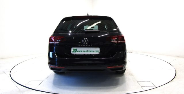 Volkswagen Passat Variant 2.0 TDI DSG Business 150CV - foto 4 di 4