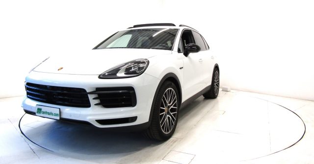 Porsche Cayenne 3.0 V6 E-Hybrid * PELLE * TETTO * * 462CV * - foto 3 di 4