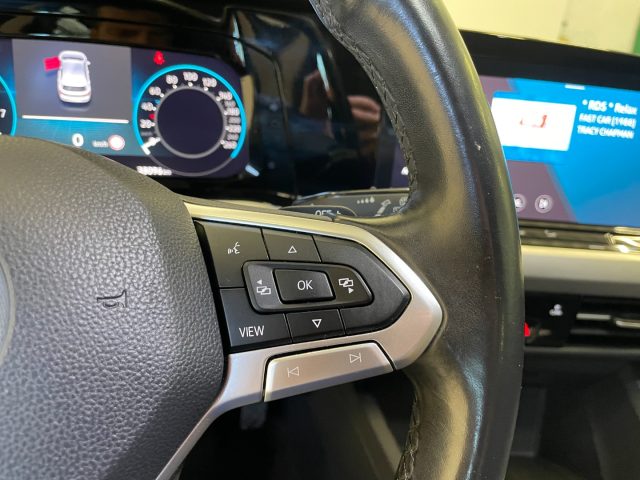 Volkswagen Golf 1.0 eTSI DSG Life 5P MHEV 110CV - foto 4 di 4