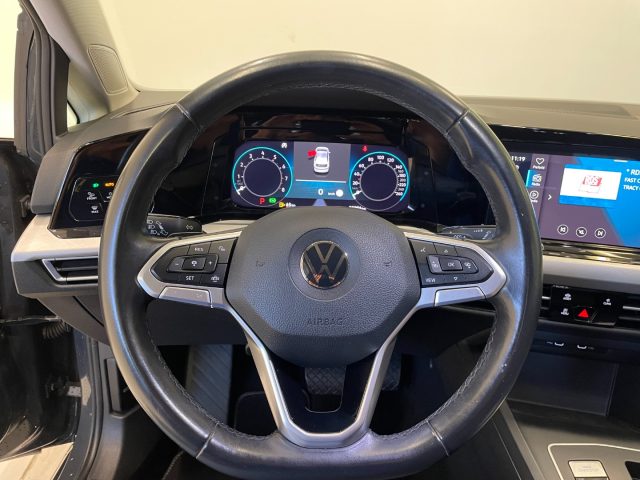 Volkswagen Golf 1.0 eTSI DSG Life 5P MHEV 110CV - foto 2 di 4