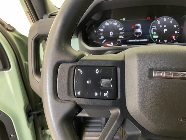Land Rover Defender 110 2.0 Si4 PHEV AWD 75th Limited Edit. 404CV usato a ANDALO VALTELLINO