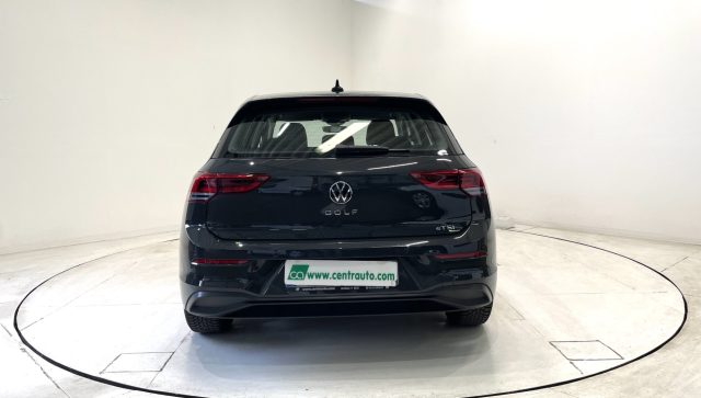 Volkswagen Golf 1.0 eTSI DSG Life 5P MHEV - foto 3 di 116