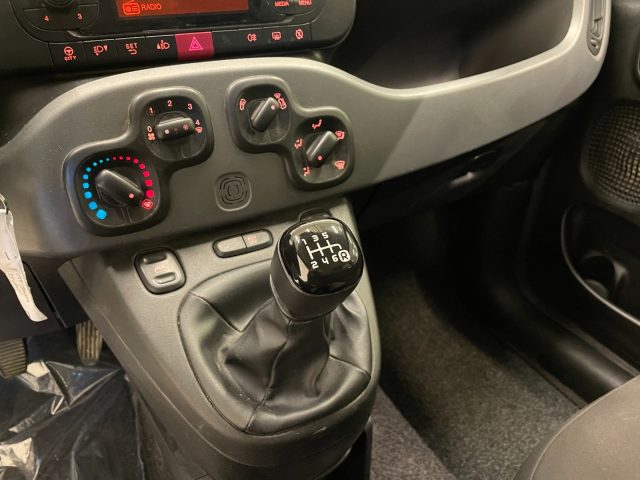Fiat Panda 1.0 FireFly Hybrid * OK NEOPATENTATI *, del 2022, 69.582 km, in vendita a Andalo Valtellino (SO)