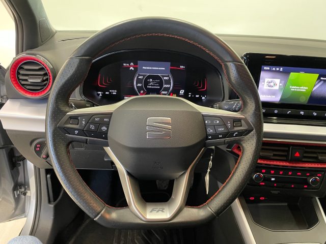 SEAT Arona 1.0 EcoTSI FR 5p Manuale * OK NEOPATENTATI *, del 2024, 29.879 km, in vendita a Andalo Valtellino (SO)