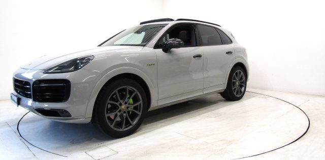 Porsche Cayenne 3.0 V6 E-Hybrid Aut. 462 CV * PELLE * TETTO * - foto 3 di 4