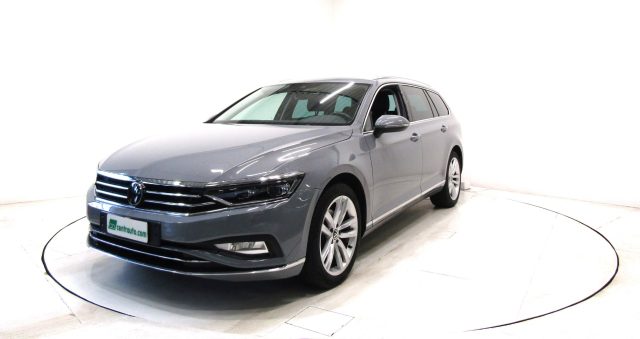 Volkswagen Passat Variant 2.0 TDI 4MOTION DSG Executive 200CV - foto 3 di 4