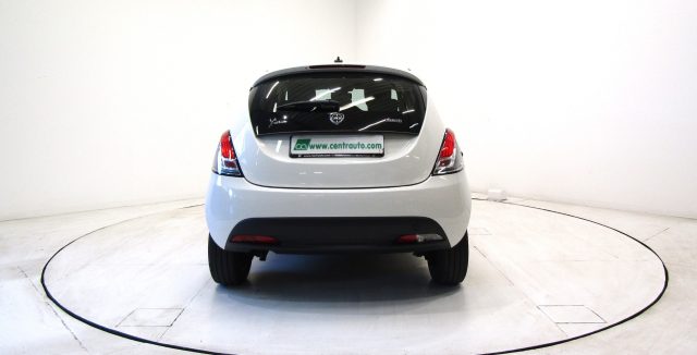 Lancia Ypsilon 1.0 FireFly Hybrid Ecochic 5P *OK NEOPA.* - foto 3 di 4