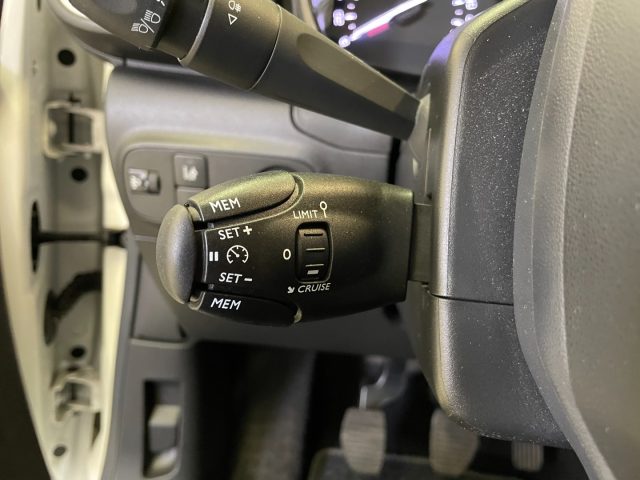 Citroen C3 1.5 BlueHDi Feel Manuale 5P * OK NEOPATENTATI *, del 2022, 92.565 km, in vendita a Andalo Valtellino (SO)